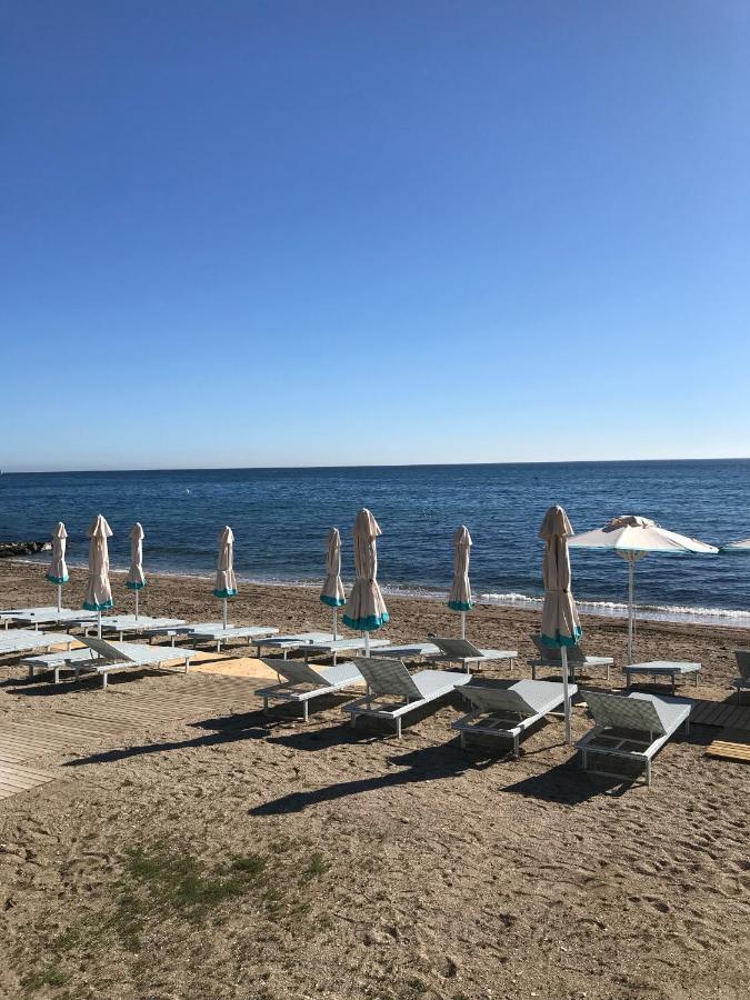 Skol 927A - Beachfront Central Luxury Penthouse Marbella Exteriör bild