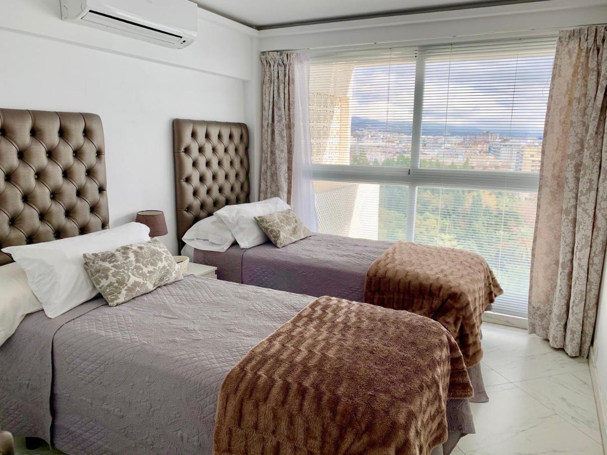 Skol 927A - Beachfront Central Luxury Penthouse Marbella Exteriör bild
