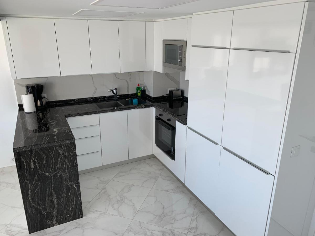 Skol 927A - Beachfront Central Luxury Penthouse Marbella Exteriör bild